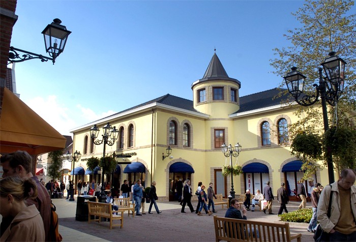 Outlet roermond