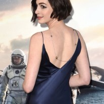 Anne-Hathaway_reference