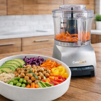 Cuisinart mealprepper met regenboogsalade klaar 1